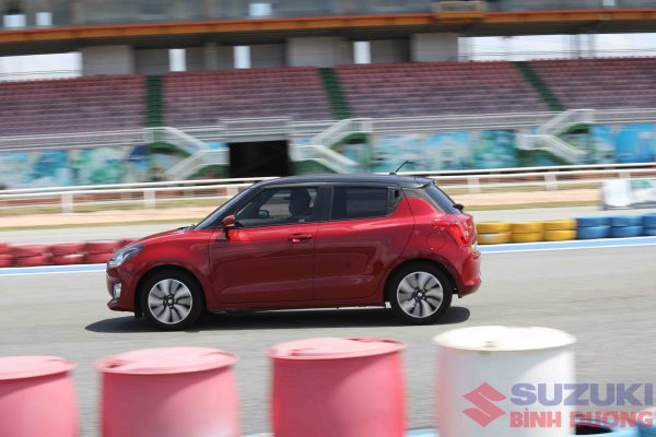 Suzuki swift 2021 12 scaled