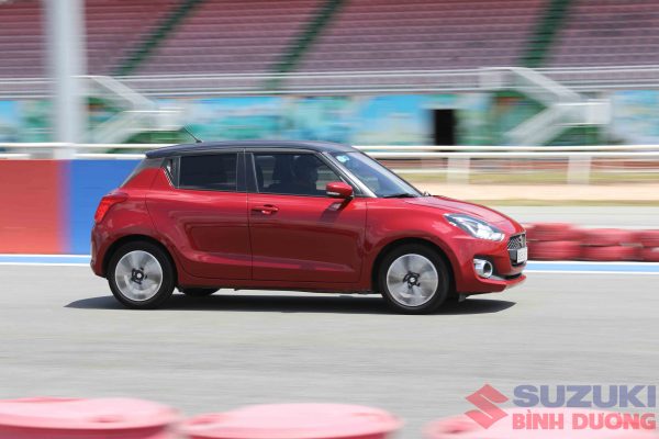 Suzuki swift 2021 14 scaled