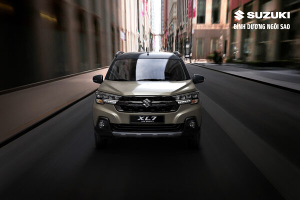Suzuki XL7 Hybrid 2024 18
