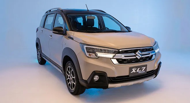 Suzuki Xl7 Hybrid Front Right Qu