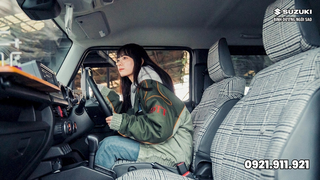 Kham-Pha-Suzuki-Jimny-Do-G-Class