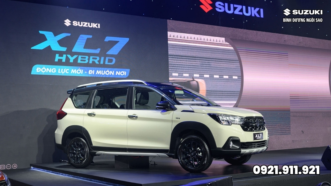 So-Sanh-Suzuki-Xl7-Hybrid-Va-Nissan-Kicks