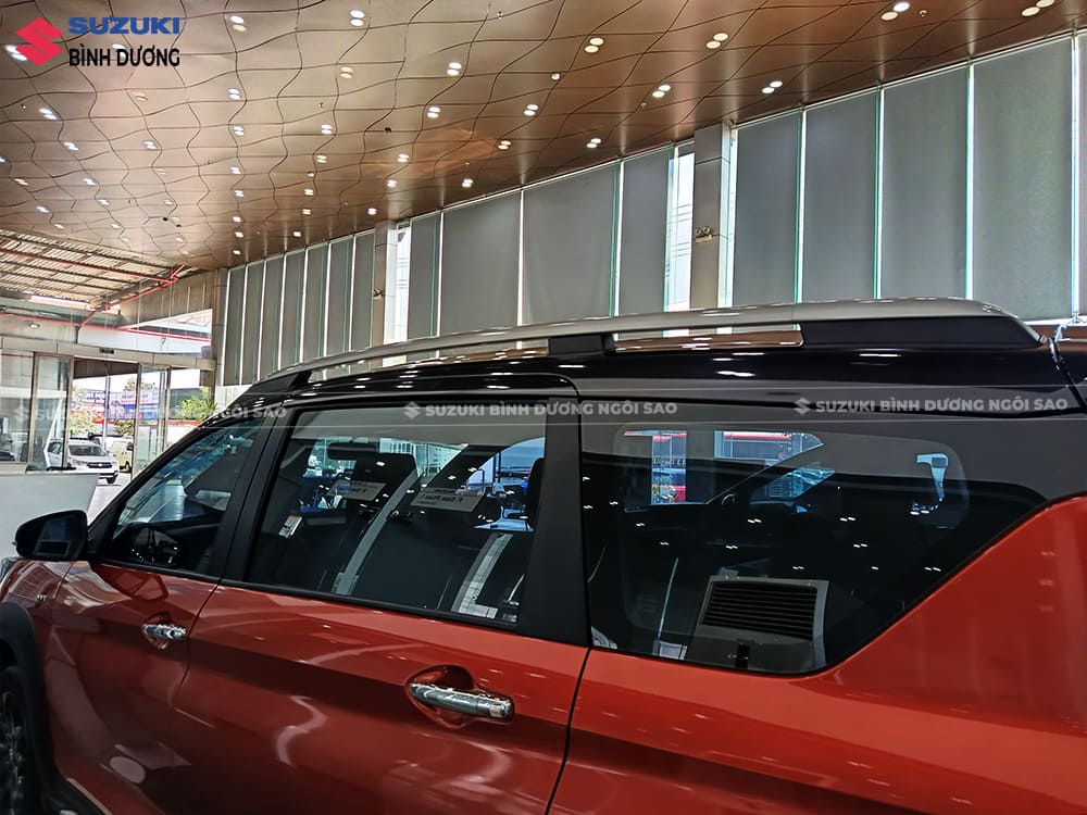kính xe xl7 hybrid tối màu