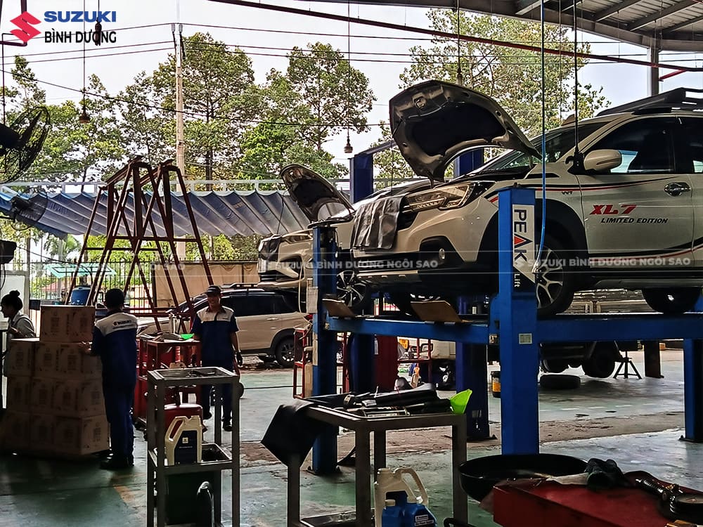 Suzuki Bình Dương với khu vực sửa chữa rộng rãi