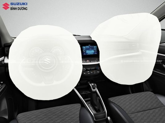 Xe ô tô 7 chỗ Suzuki XL7 sở hữu 2 túi khí SRS