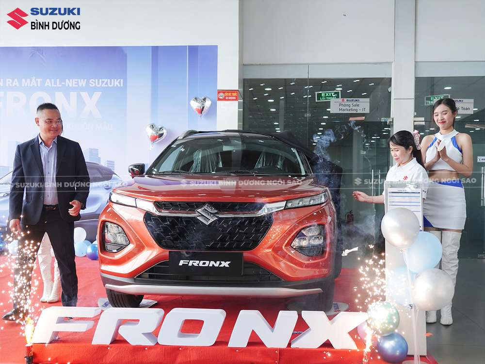 ra mắt xe 5 chỗ suzuki fronx tại suzuki bình dương