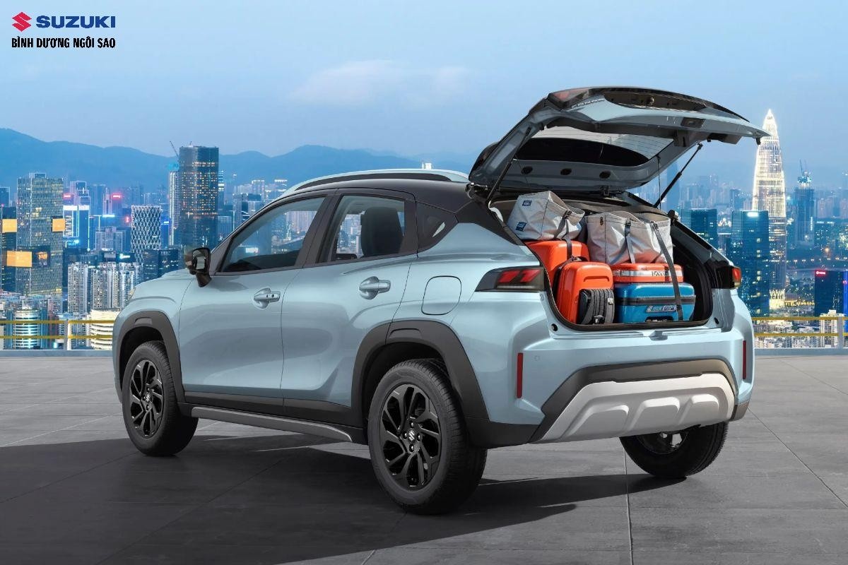 kich thuoc fronx (2) Khoang hành lý Suzuki Fronx có rộng không? Đựng được bao nhiêu đồ?