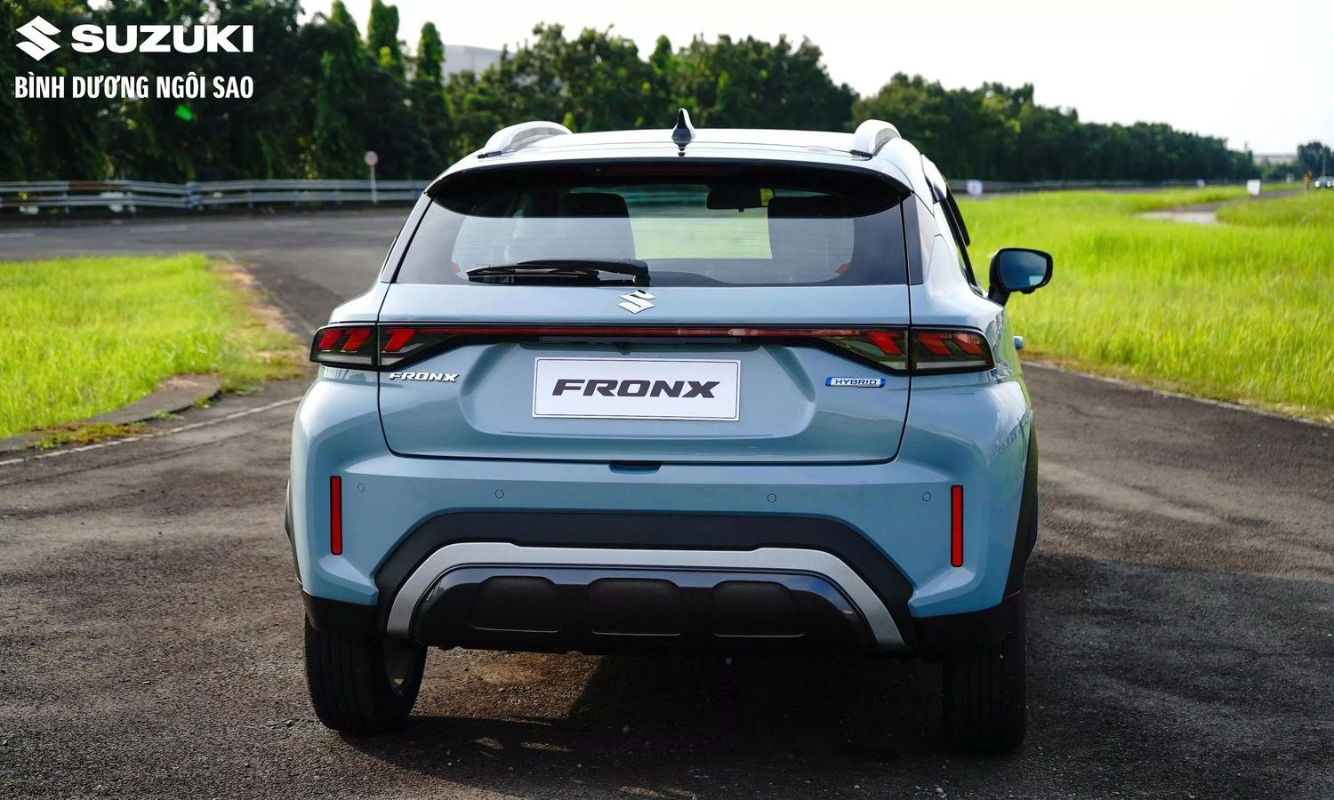 suzuki fronx có tốn xăng không (7) Thiết kế đuôi xe Suzuki Fronx – Ấn tượng từ góc nhìn phía sau